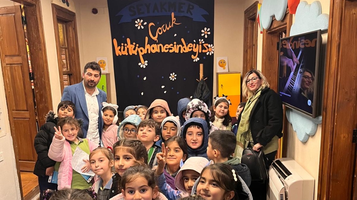 Feriha Ruhi Karakas Ilkokulu Okur Yazar Bulusmasi