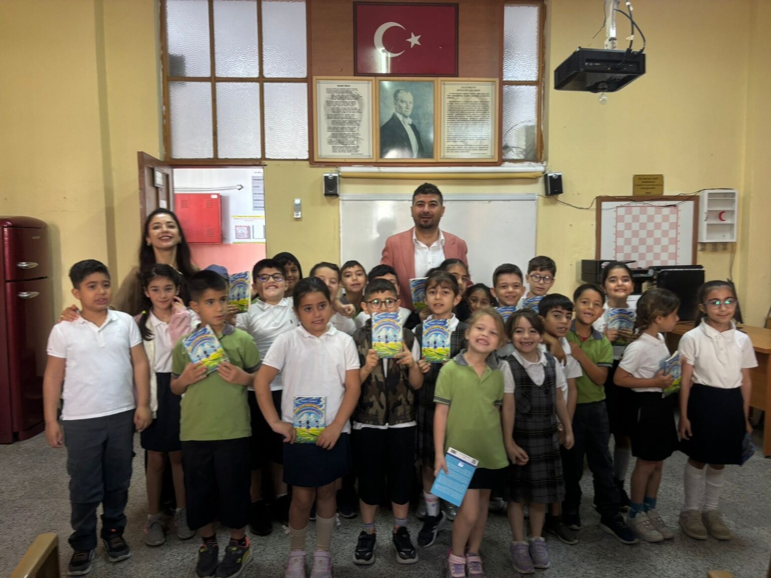 Mahmut Esat Bozkurt Ilkokulunda 2.Okur Yazar Bulusmasi