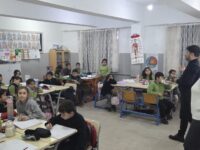 Feriha Ruhi Karakaş İlkokulu'nda Duygusal Anlar! Feriha Ruhi Karakaş İlkokulunda Duygusal Anlar
